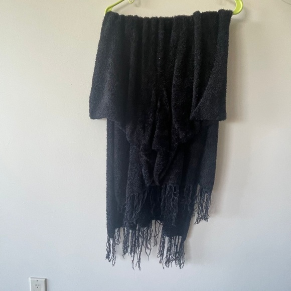 BOGO Turtleneck pop-over tunic - Picture 2 of 3